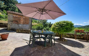 Stunning Apartment In Varese Ligure